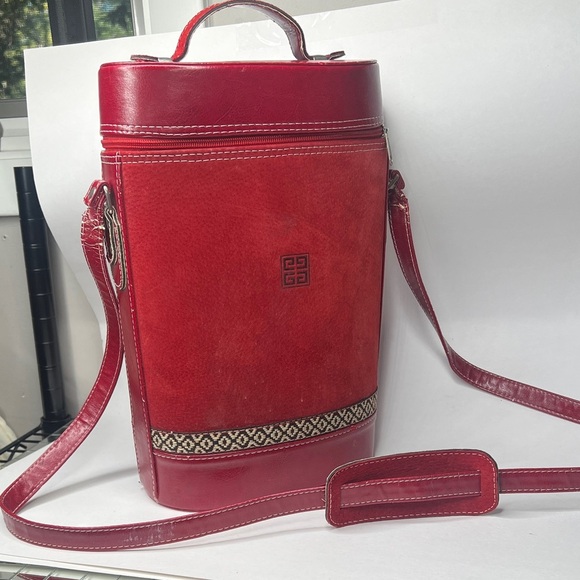 Givenchy Rare Vintage Red Large Tall Zip Around Bag - Picture 1 of 12